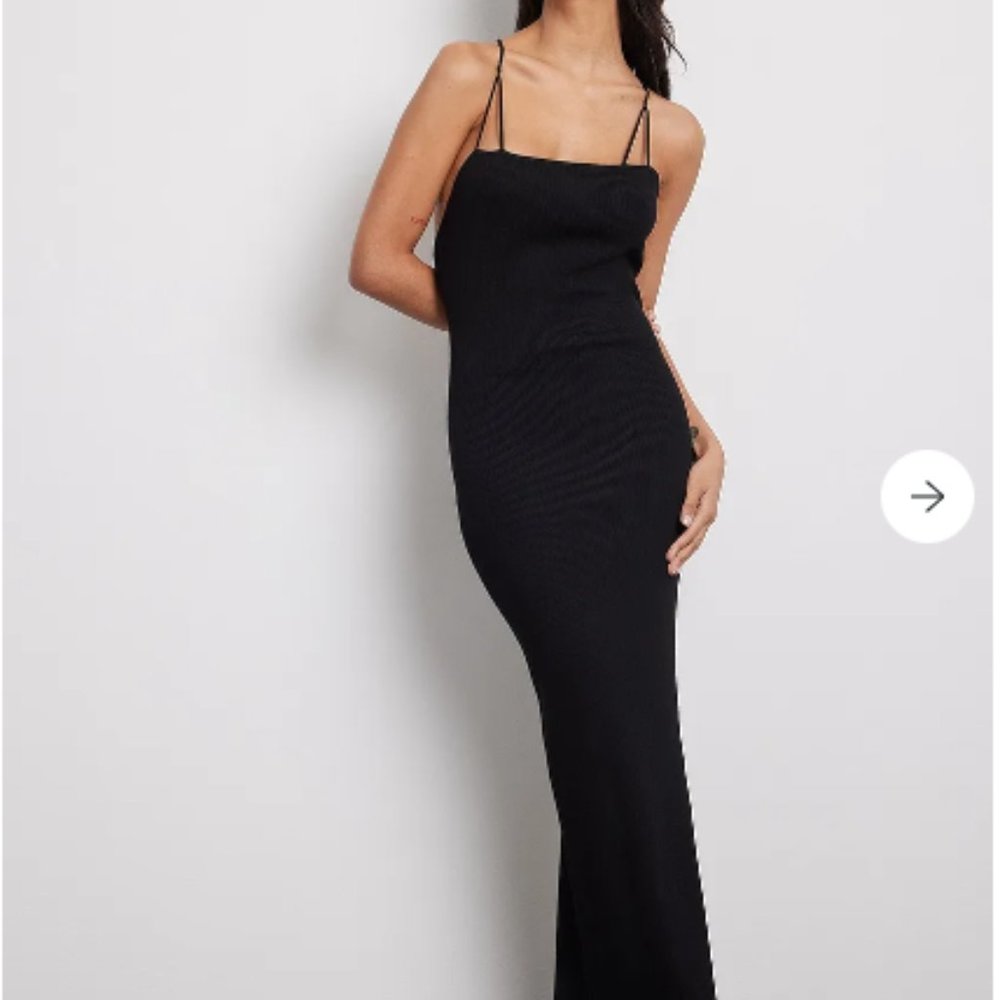 Fine Knitted Deep Back Maxi Dress